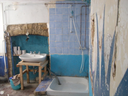washing room old