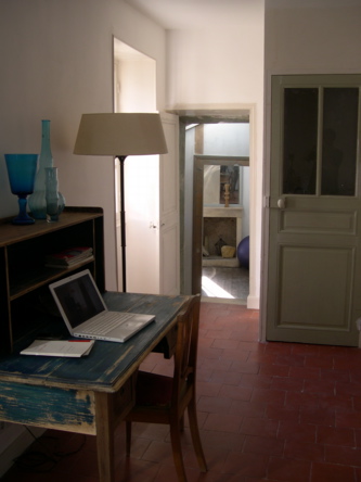 landing towards bathroom